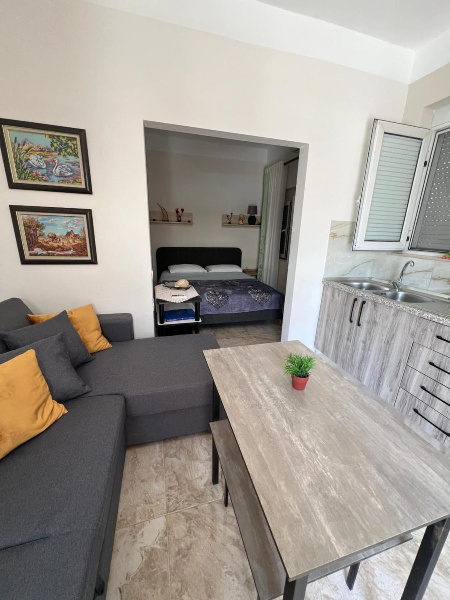 Villa Roel 2 Apartments Nr 88 Vlore Exterior photo